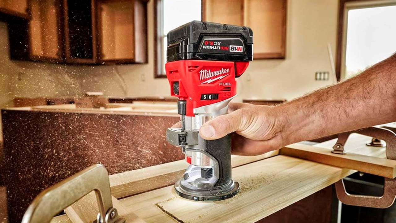 Router para madera Milwaukee M18 Fuel